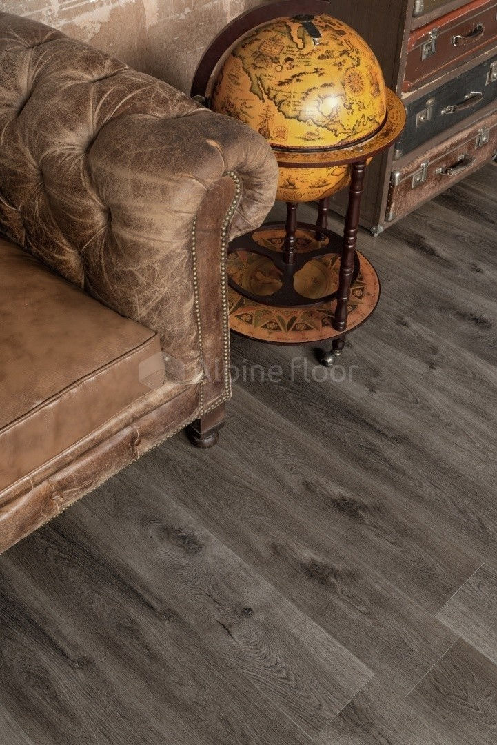 Замковая ПВХ плитка "Alpine Floor" Дуб торфяной  (1524*180*8мм) — купить в Саратове
