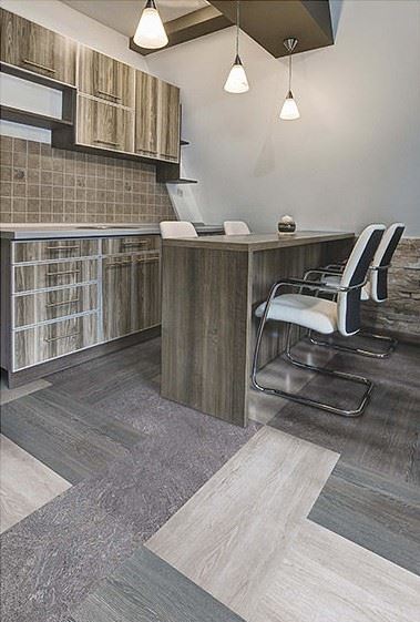 Плитка ПВХ "Tarkett" New Age Serenity (914,4*101,6*2,1 мм) — купить в Саратове